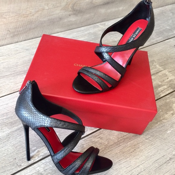 Charles Jourdan Jillian Stiletto Heel - Picture 8 of 8